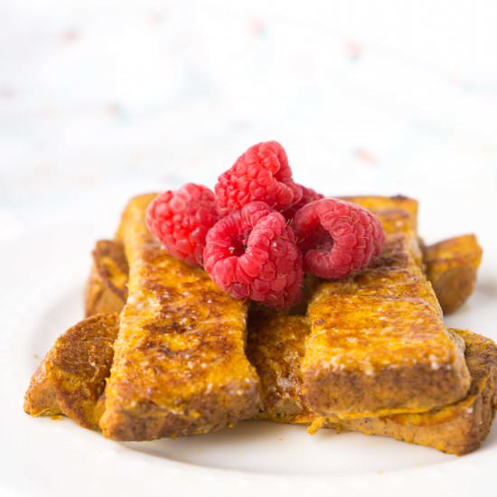 Pumpkin Banana French Toast Sticks - Recipe photo by Hauteandhealthy
