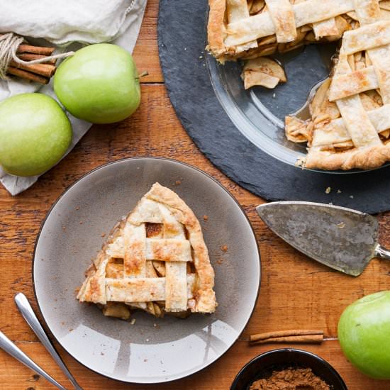 Homestyle Apple Pie - Recipe photo by whoneedssalad