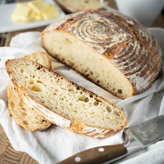 Artisan bread at home - Recipe photo by photosandfood