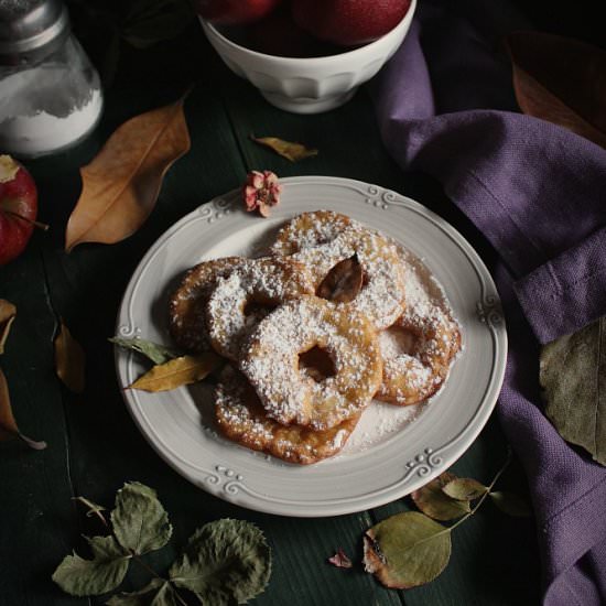Red apple pancakes - Recipe photo by lamerendadicharlotte