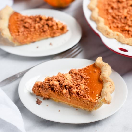 Lighter Pumpkin Pie with Streusel - Recipe photo by wholefully