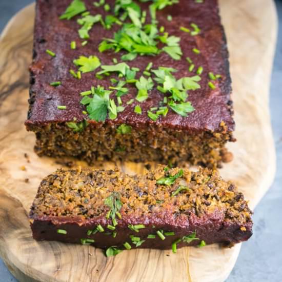 Vegan Lentil Loaf - Recipe photo by yupitsvegan