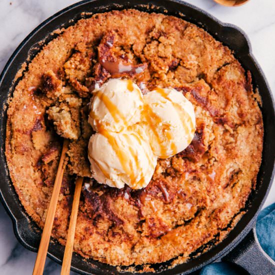 PUMPKIN COBBLER - Recipe photo by The Food Cafe