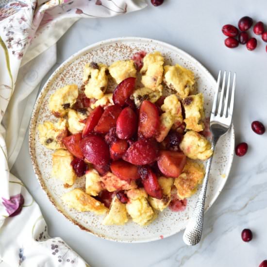 Kaiserschmarren - Recipe photo by everyday-delicious.com