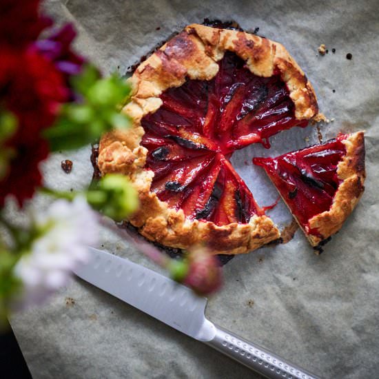 Sugar-Free Fruit Galette - Recipe photo by In Carinas Kitchen