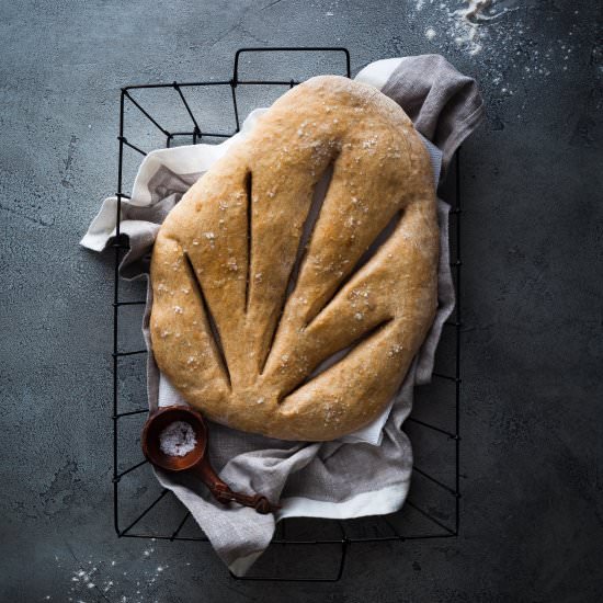 No Knead Garlic Fougasse - Recipe photo by The Simple Green