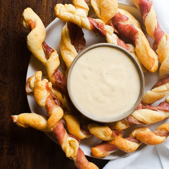 Prosciutto Twists with Gouda Dip - Recipe photo by erhardtseat