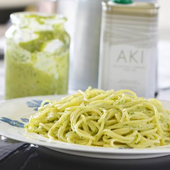 Avocado Pesto Pasta - Recipe photo by craftcooklove