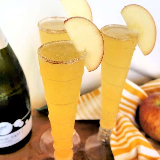 Harvest Mimosas - Recipe photo by Everyday Gourmet with Blakely