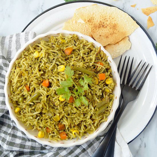 Palak Rice | Spinach rice pilaf - Recipe photo by Aromatic Essence