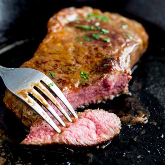 Balsamic Butter Steak - Recipe photo by sprinkles and sprouts