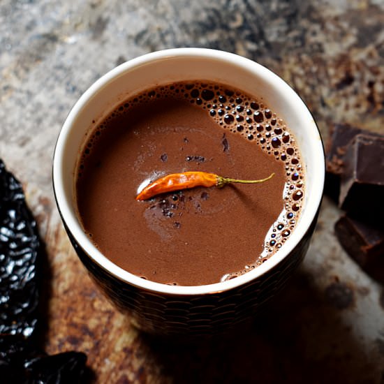 Spicy & Boozy Hot Chocolate - Recipe photo by The Boozy Oyster