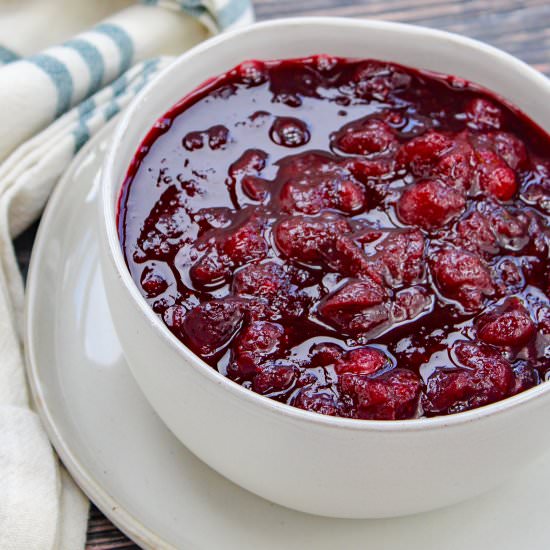 Cabernet Cranberry Sauce - Recipe photo by Cheesecurdinparadise