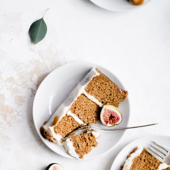 Vegan Chai Pumpkin Caramel Cake - Recipe photo by wellfedsoul