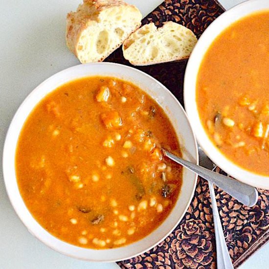 Butternut Squash White Bean Soup - Recipe photo by jeanieandluluskitchen