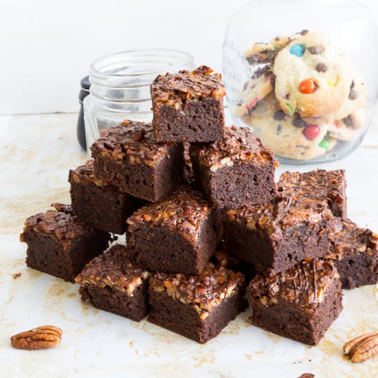 Ultimate Pecan Pie Brownies - Recipe photo by VeenaAzmanov