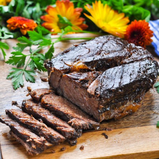 Balsamic Slow Cooker Roast Beef - Recipe photo by The Seasoned Mom