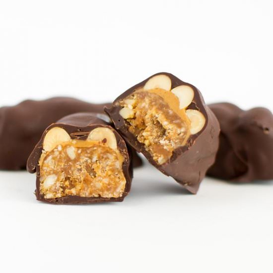 Chocolate Peanut Butter Candy Bars - Recipe photo by organikrecipes