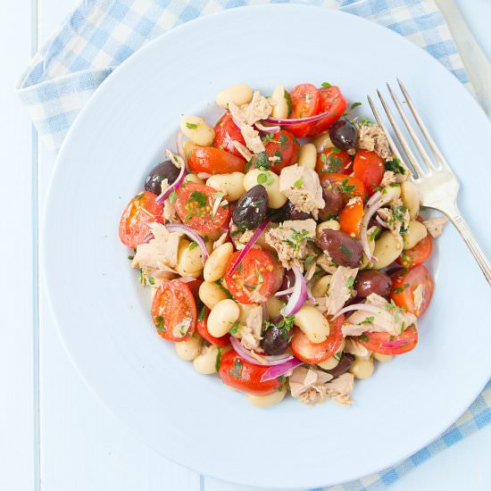 White bean, tomato and tuna salad - Recipe photo by The clever meal
