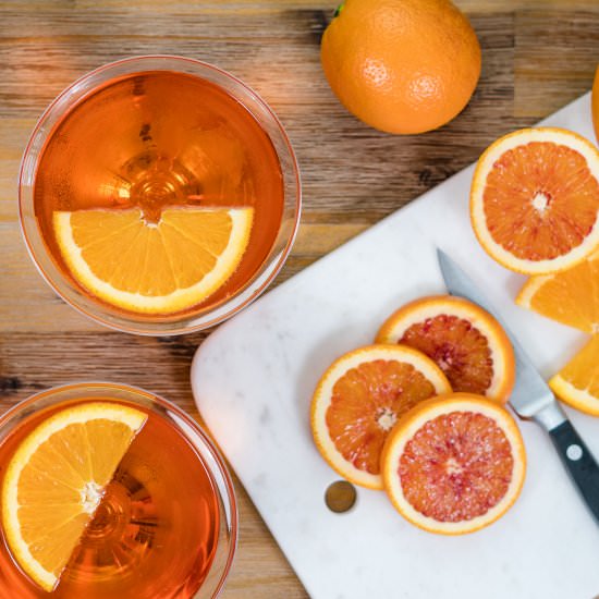 Aperol Spritz - Recipe photo by redhotandhungry