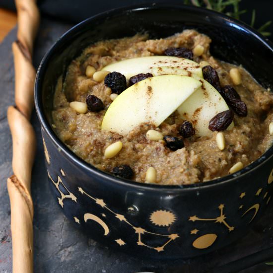 apple strudel chutney - Recipe photo by The Gluttonous Geek