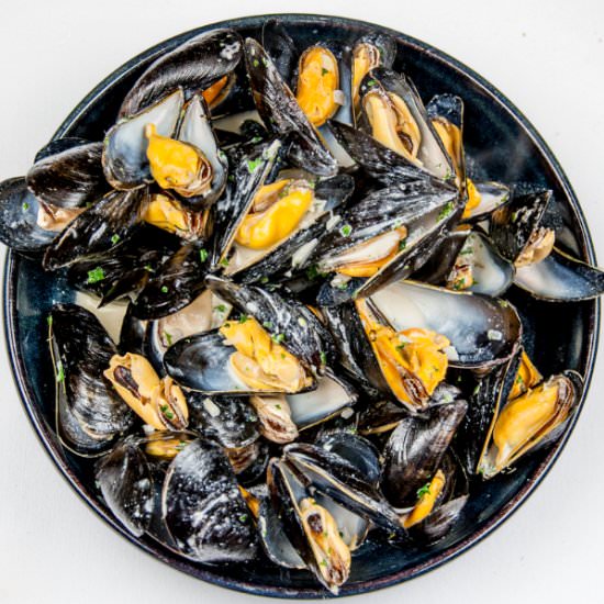 Moules Mariniere - Recipe photo by The Yum Yum Club