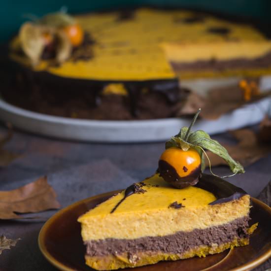 Pumpkin & chocolate cheesecake - Recipe photo by Flymetothespoon