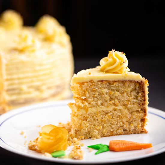 Carrot Cake / Carrot Apple Cake - Recipe photo by meemiskitchen