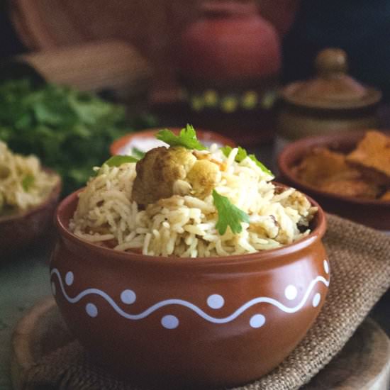 Cauliflower Rice - Recipe photo by PeekNCook