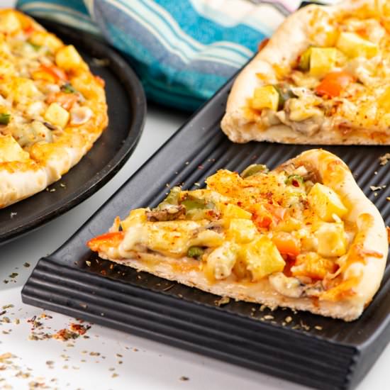 Paneer Pizza - Recipe photo by meemiskitchen