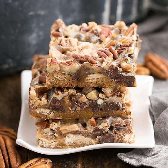 Toffee Caramel Magic Cookie Bars - Recipe photo by thatskinnychickcanbake