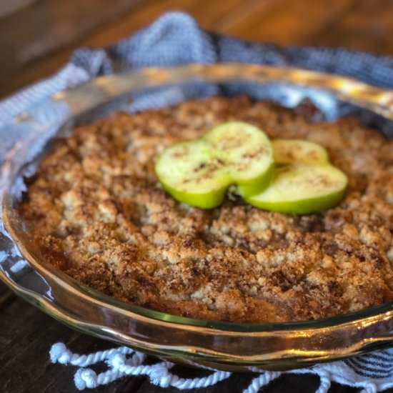 Low Carb Apple Crisp - Recipe photo by buttertogetherkitchen