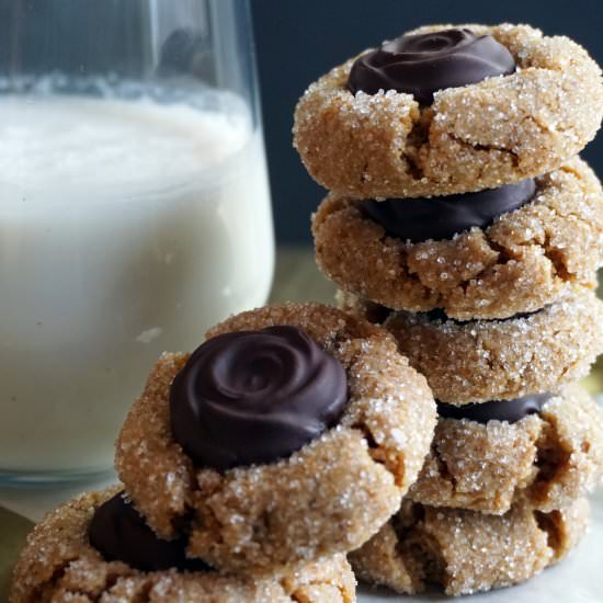 Peanut Butter Rosebud Cookies - Recipe photo by Gillian Elizabeth