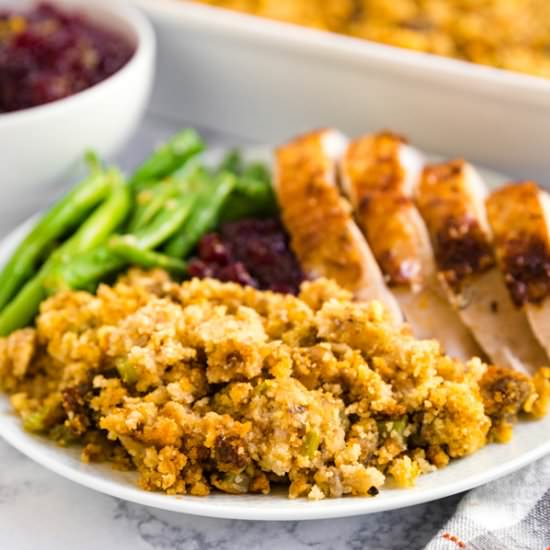 Sausage and Cornbread Dressing - Recipe photo by Thelifejolie