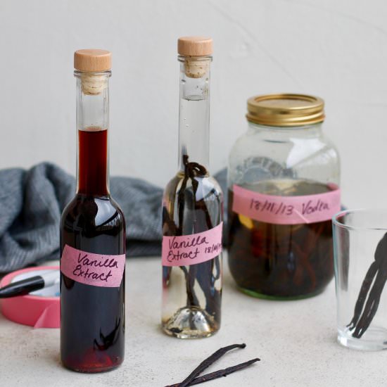 Homemade Vanilla Extract - Recipe photo by heynutritionlady