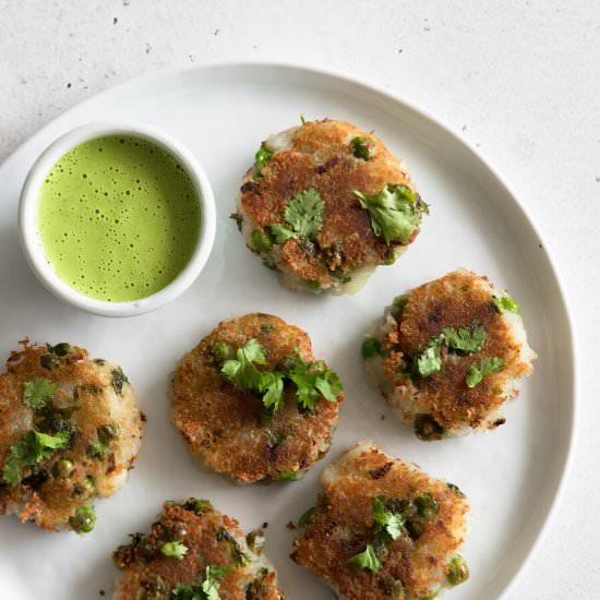 Aloo Tikki with Cashew Chutney - Recipe photo by realandvibrant
