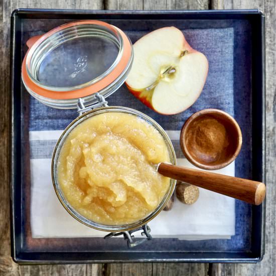 Classic Apple Sauce - Recipe photo by simmerandsauce