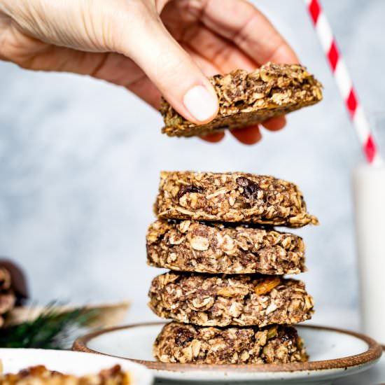 Healty Oatmeal Raisin Cookies - Recipe photo by foolproofliving.com