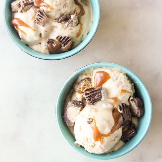 Salted Caramel Ice Cream - Recipe photo by The Desserted Girl