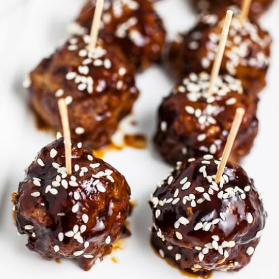 Crockpot Teriyaki Turkey Meatballs - Recipe photo by therusticfoodie