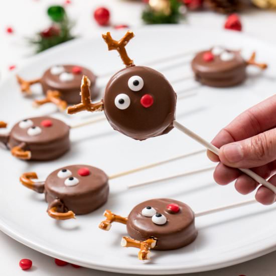 Reindeer Oreo pops - Recipe photo by thanksgiving