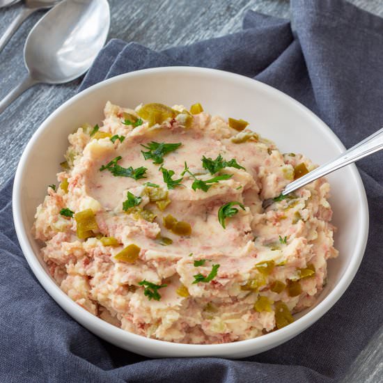 corned beef mashed potatoes - Recipe photo by Happy Foods Tube