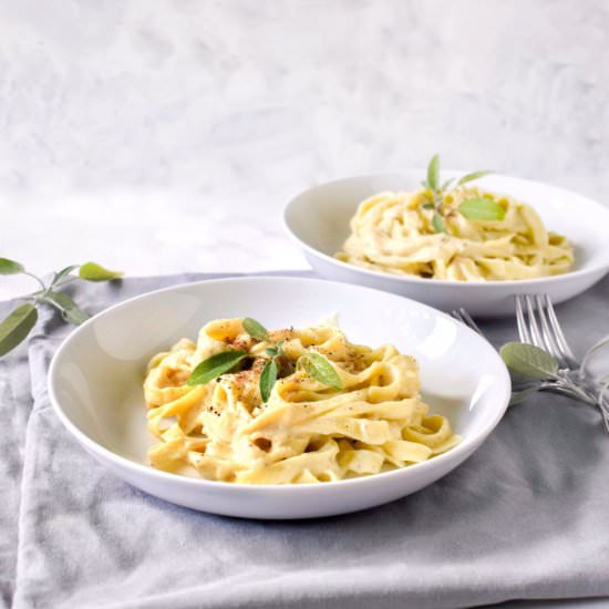 Cauliflower Alfredo Pasta - Recipe photo by Shivani Loves Food
