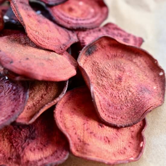 Crispy Baked Beet Chips - Recipe photo by Pinchmegood