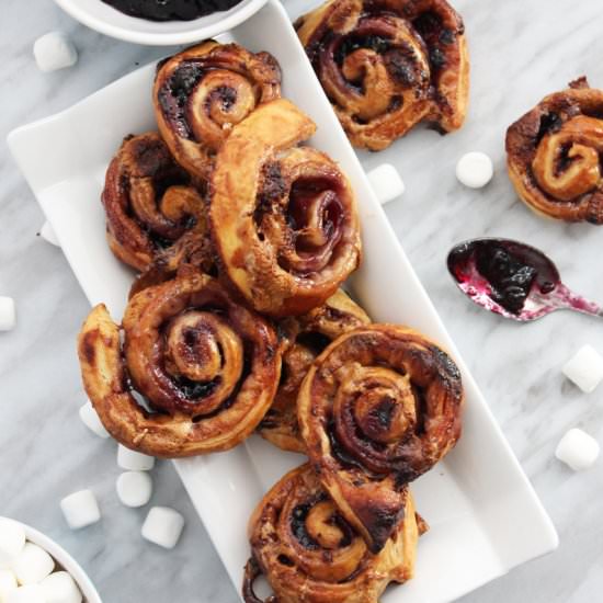Sweet Puff Pastry Pinwheels - Recipe photo by SlowThe CookDown