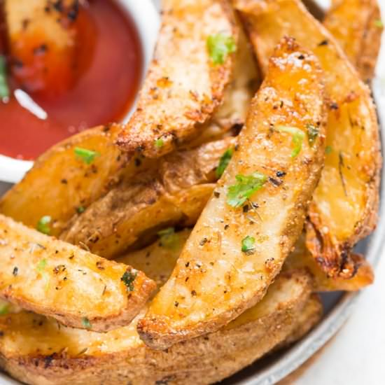 Crispy Baked Potato Wedges - Recipe photo by currytrail