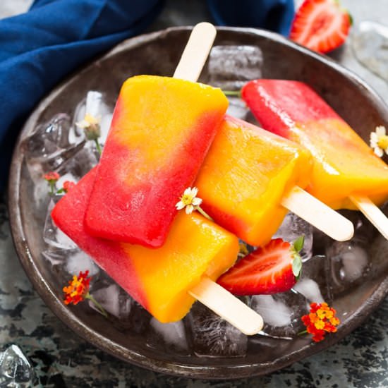 Mango Strawberry Popsicle - Recipe photo by currytrail