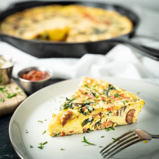 Chorizo and spinach frittata - Recipe photo by photosandfood