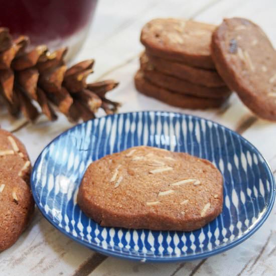 Brunkager Danish cookies - Recipe photo by carolinescooking