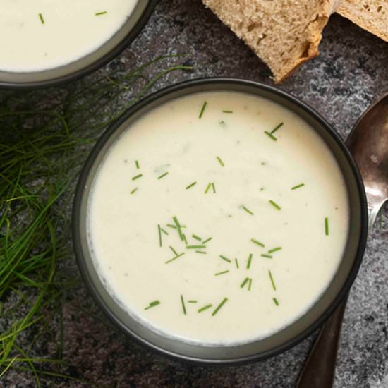 French Cauliflower Soup - Recipe photo by foodandjourneys